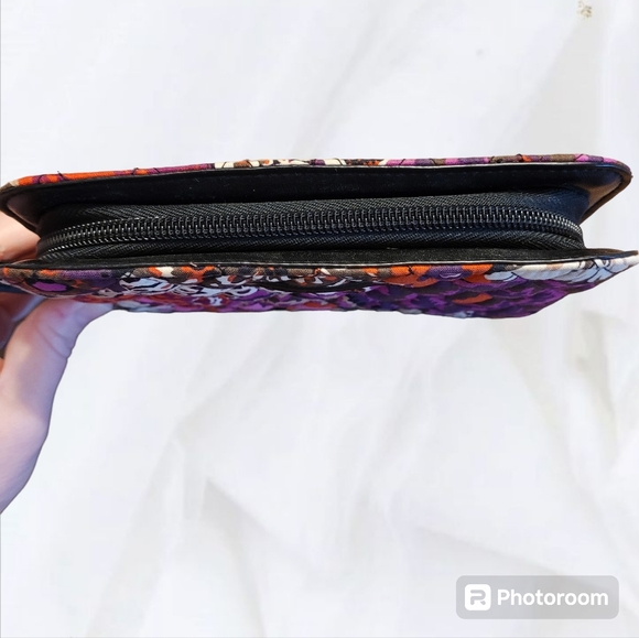 Vera Bradley Rosewood Zip Around Clutch - Picture 6 of 7